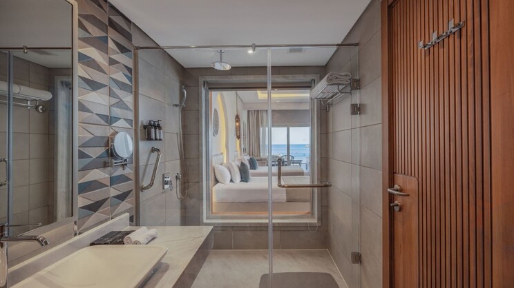 Sunrise Remal Beach Resort